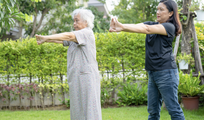 Balance control in elderly and Neuromuscular Taping
