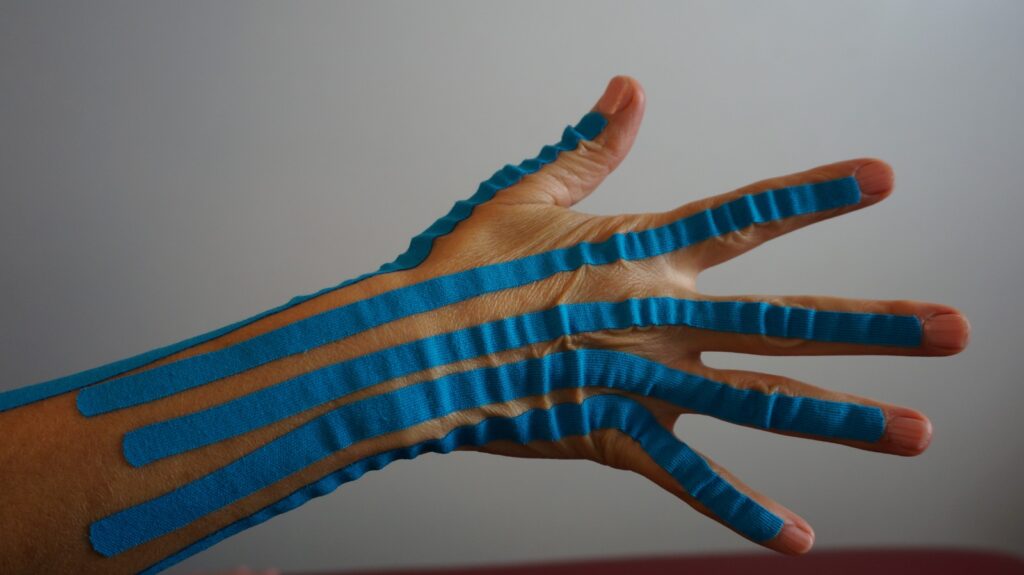 neuroMuscular Taping rehab for Rheumatoid Arthritis